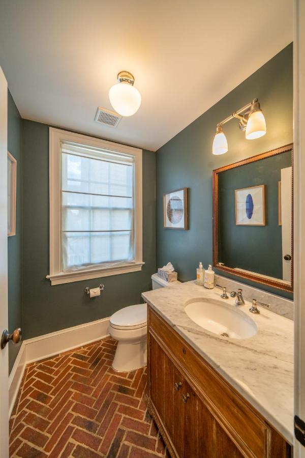 The Walton House - Historic 3Bd 2 5Ba With Parking Villa Kennett Square Exterior photo