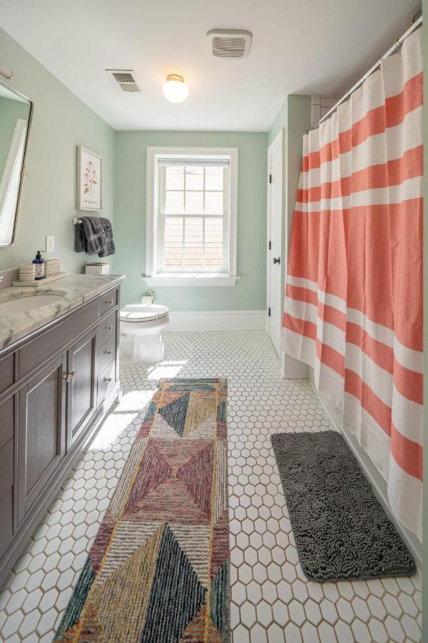 The Walton House - Historic 3Bd 2 5Ba With Parking Villa Kennett Square Exterior photo